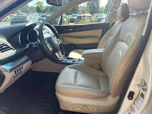 Used 2016 Subaru Outback 2.5i Limited AWD/4WD image 13