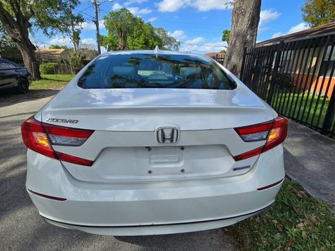 Used 2018 Honda Accord Sedan image 11