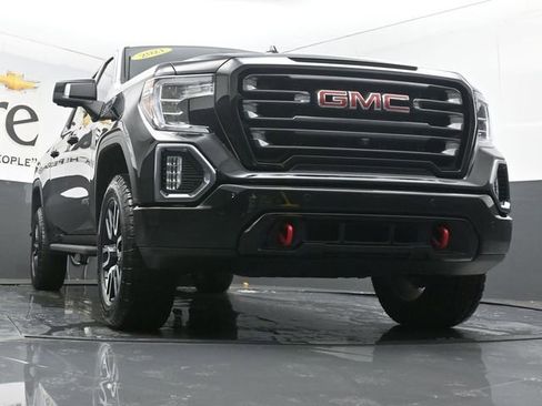 Used 2021 GMC Sierra 1500 AT4 w/ AT4 Value Package image 3