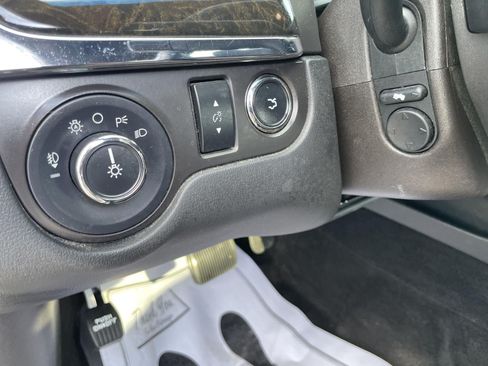 Used 2016 Lincoln MKS AWD w/ Equipment Group 101A image 20