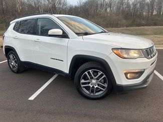 Used 2020 Jeep Compass Latitude video 2