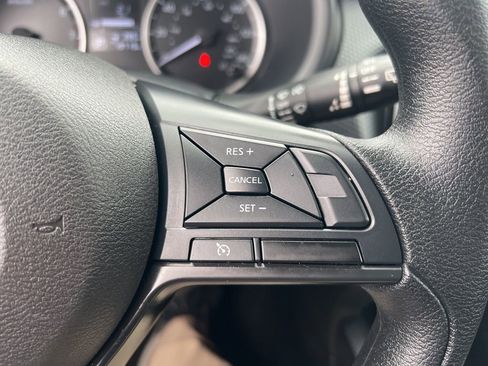 Used 2025 Nissan Kicks Play S image 57