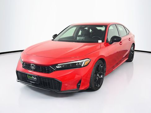 Used 2025 Honda Civic Sport image 3