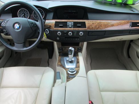 Used 2008 BMW 535xi Sedan w/ Premium Pkg AWD/4WD image 15