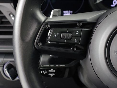 Used 2022 Porsche 911 Targa 4 GTS image 14