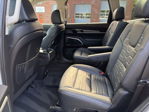 Used 2022 Kia Telluride SX AWD/4WD image 25