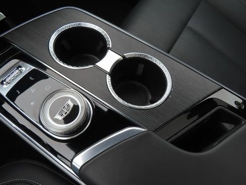 Used 2024 Cadillac Lyriq Luxury AWD/4WD image 35