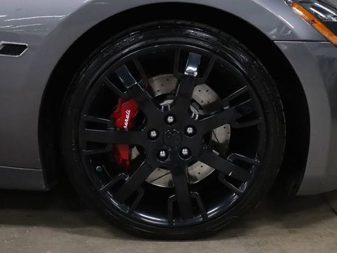 Used 2016 Maserati GranTurismo Sport image 39