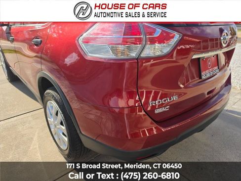 Used 2016 Nissan Rogue S AWD/4WD image 16