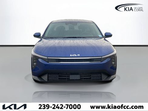 New 2026 Kia K4 FWD image 2