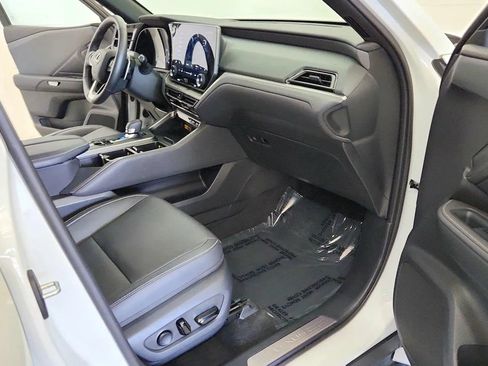 Used 2025 Lexus TX 350 AWD w/ Convenience Package image 28