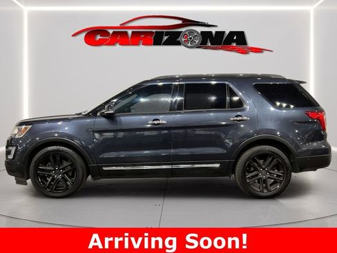 Used 2017 Ford Explorer Limited w/ Equipment Group 301A image 4