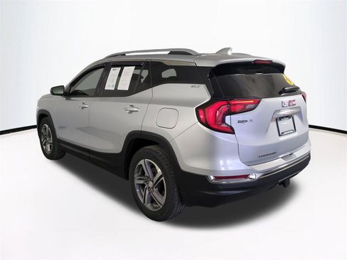 Used 2020 GMC Terrain SLT w/ Preferred Package image 7