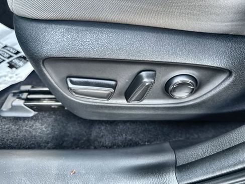 Used 2023 Toyota RAV4 XLE image 21