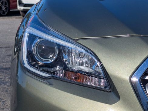 Used 2017 Subaru Outback 3.6R Limited image 11