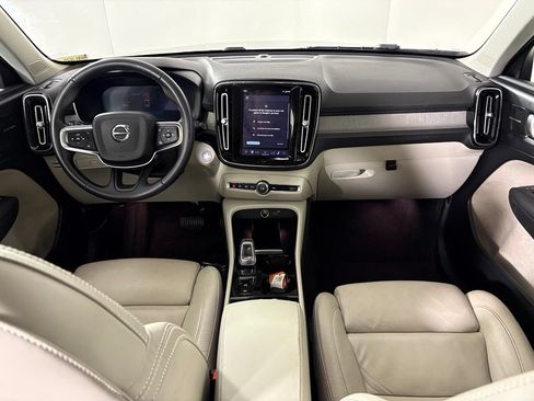 Used 2024 Volvo XC40 B5 Plus w/ Climate Package AWD/4WD image 80