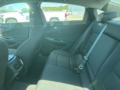 Used 2024 Chevrolet Malibu LT image 7