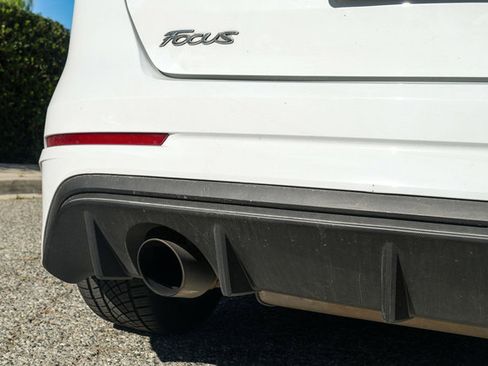 Used 2016 Ford Focus RS image 76