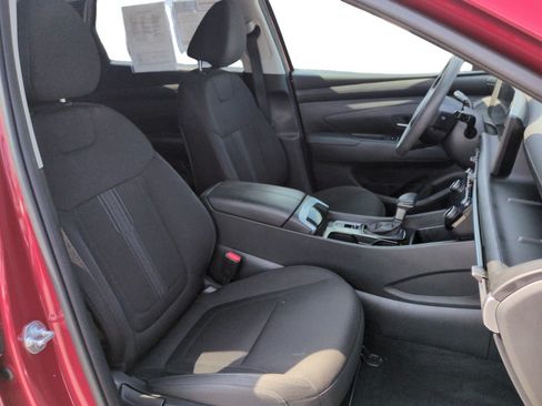 Used 2025 Hyundai Tucson SEL FWD image 26