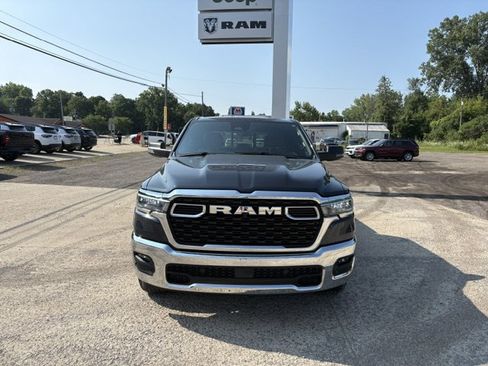 Used 2025 RAM 1500 Big Horn AWD/4WD image 2