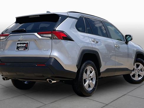 Used 2025 Toyota RAV4 XLE FWD image 13
