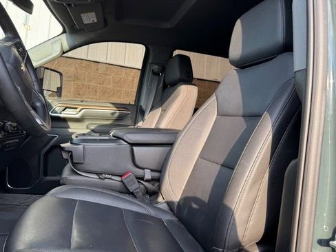 Used 2025 Chevrolet Silverado 2500 LT image 13