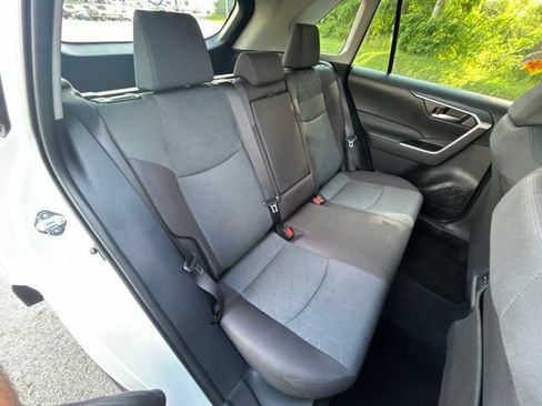 Certified 2025 Toyota RAV4 XLE w/ Convenience Package AWD/4WD image 39