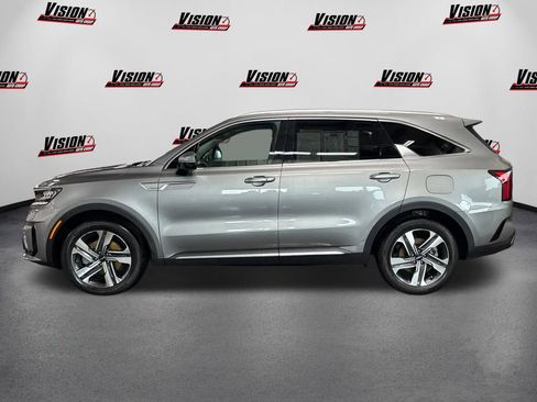 Certified 2023 Kia Sorento EX image 8