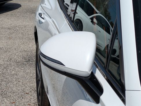 New 2026 Genesis GV70 3.5T Sport Advanced image 8