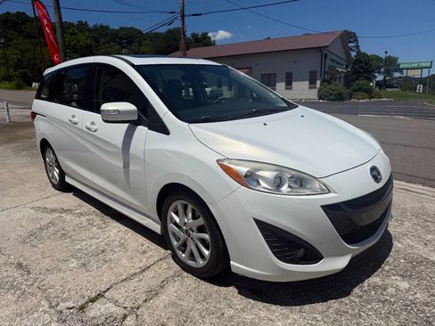 Used 2015 MAZDA MAZDA5 Grand Touring FWD image 4