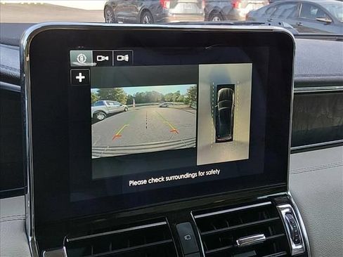 Used 2019 Lincoln Navigator L Reserve w/ Cargo Package AWD/4WD image 19