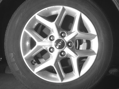 Used 2025 Kia Soul LX w/ LX Technology Package image 13