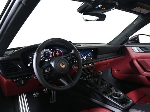 Used 2026 Porsche 911 GT3 RWD image 11