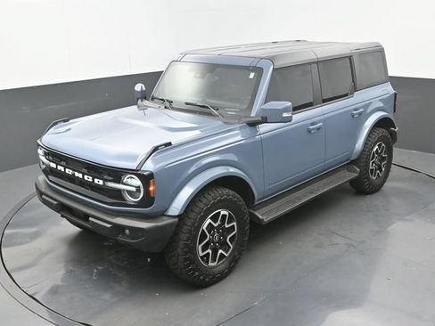 Used 2025 Ford Bronco Outer Banks AWD/4WD image 16