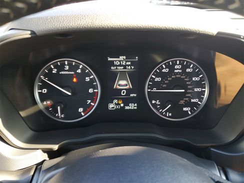 Used 2025 Subaru Forester Premium image 25