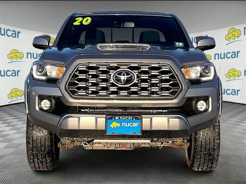 Used 2020 Toyota Tacoma TRD Sport image 2