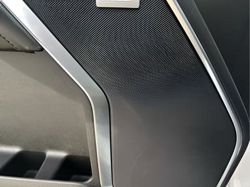 Used 2025 Chevrolet Silverado 1500 LTZ image 23