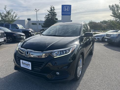 Used 2020 Honda HR-V EX image 1