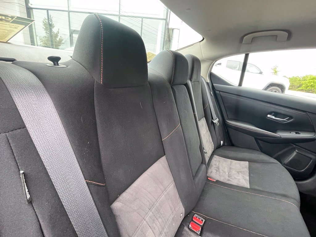 Used 2022 Nissan Sentra SR w/ Midnight Edition FWD image 24