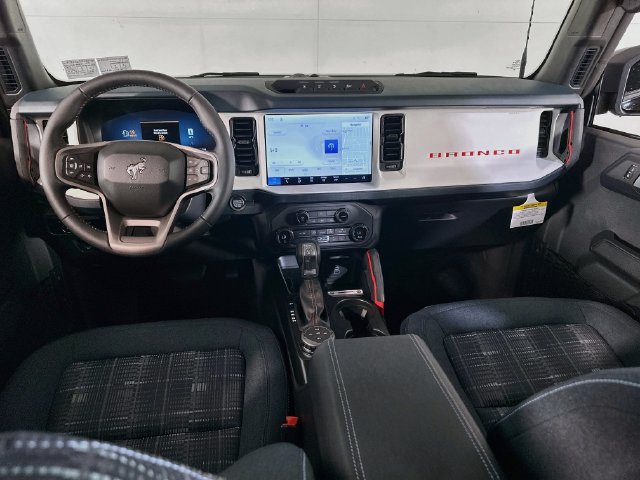 New 2026 Ford Bronco Heritage Edition AWD/4WD image 9