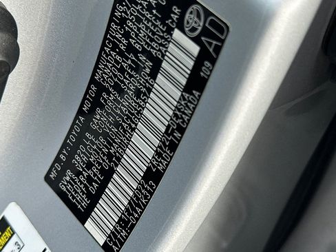 Used 2016 Toyota Corolla S image 36