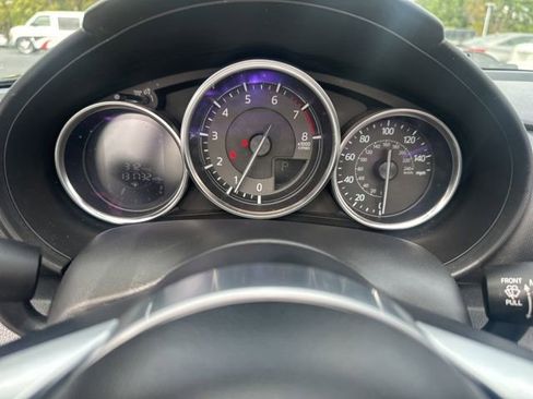 Used 2018 MAZDA MX-5 Miata Grand Touring image 19