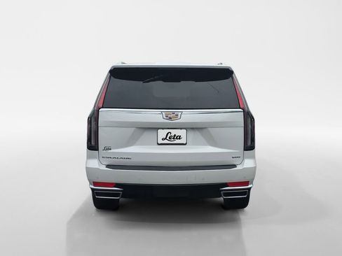 Used 2024 Cadillac Escalade Premium Luxury Platinum w/ LPO, Floor Liner Package AWD/4WD image 5