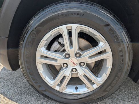 Used 2024 GMC Terrain SLE AWD/4WD image 20