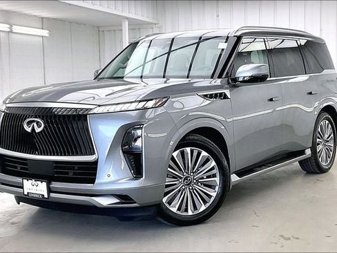 Certified 2025 INFINITI QX80 Sensory AWD/4WD image 2