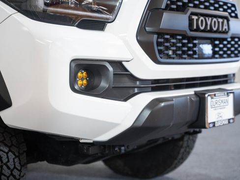 Used 2022 Toyota Tacoma SR5 w/ Trail Edition AWD/4WD image 19