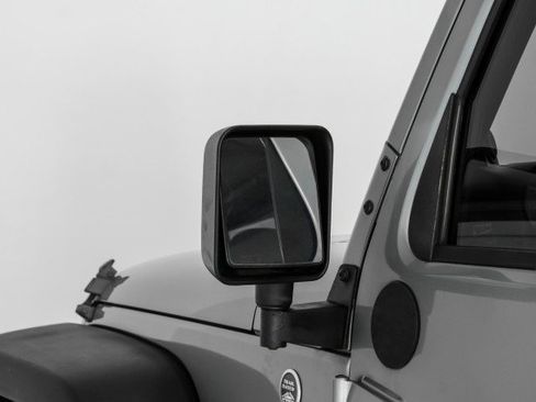 Used 2014 Jeep Wrangler Unlimited Sport AWD/4WD image 33