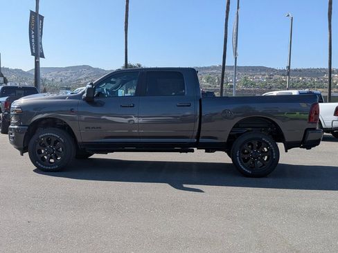 New 2026 RAM 2500 Laramie AWD/4WD image 2