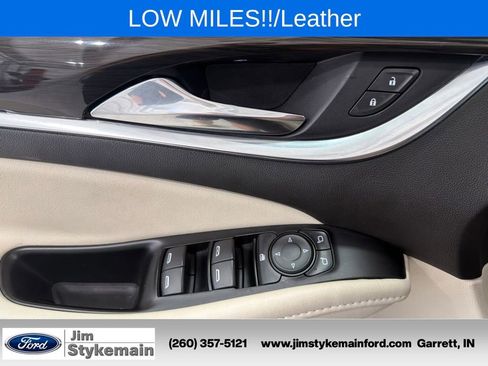 Used 2023 Buick Enclave Essence FWD image 19