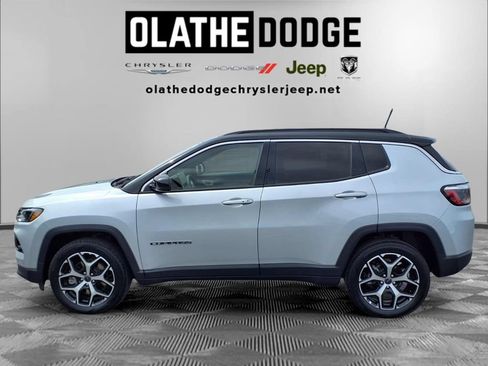 Certified 2025 Jeep Compass Limited AWD/4WD image 21